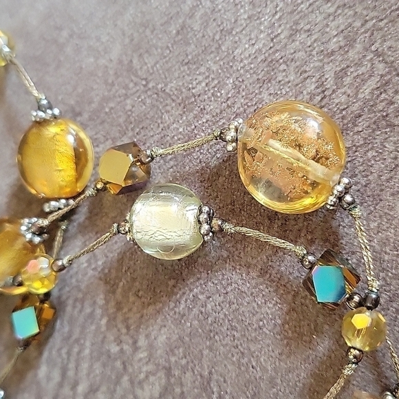 PREMIER DESIGNS Amber Foil Lampwork Glass Bead Chain Station Necklace - Picture 5 of 10